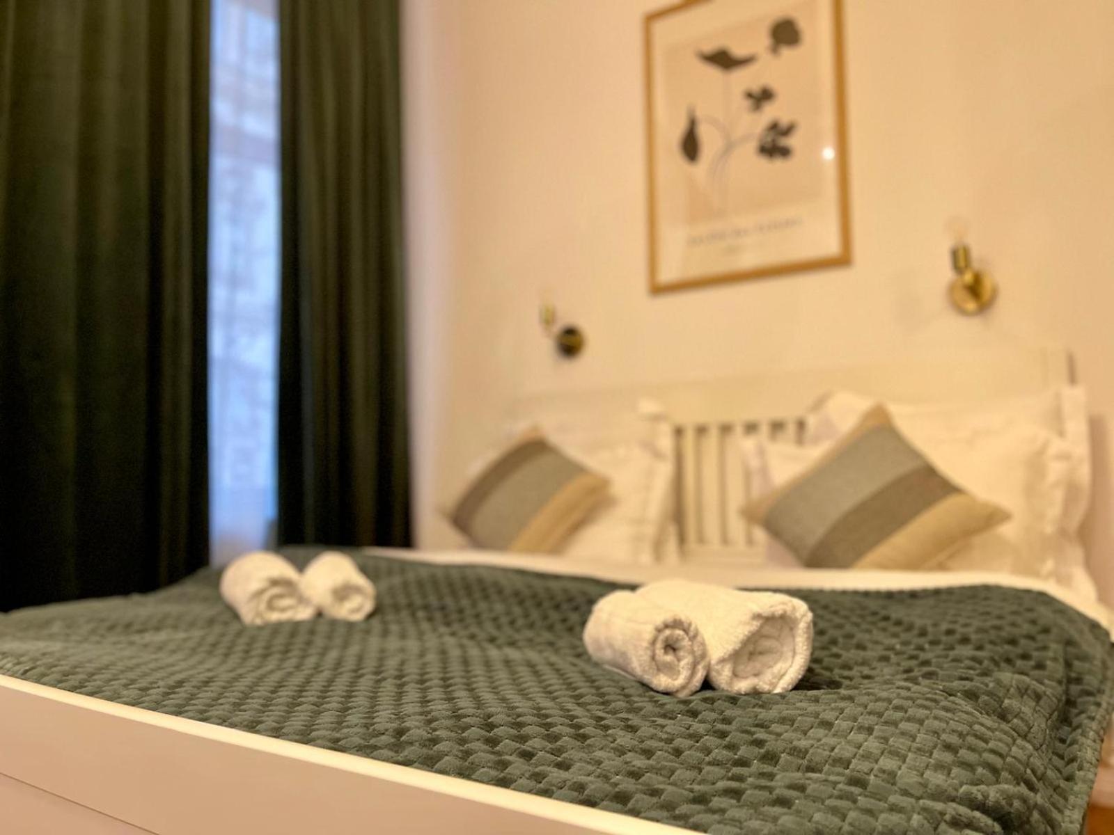 Old Town Jacuzzi Studio Bükreş Dış mekan fotoğraf